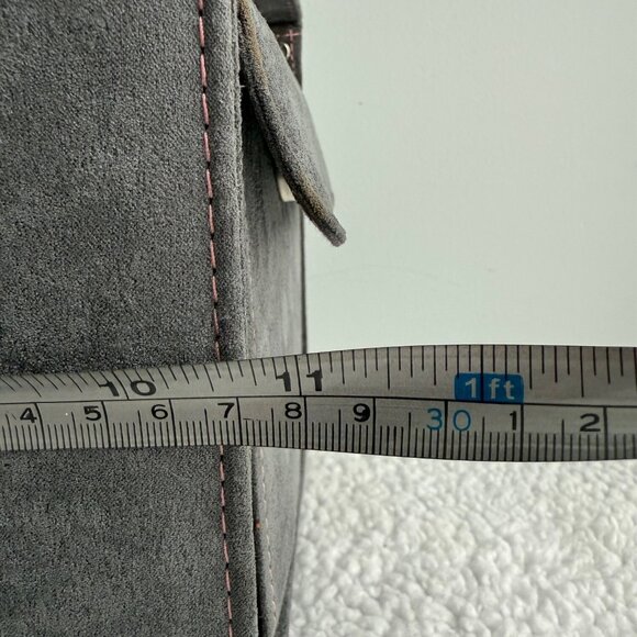 Gray Makeup Case - Picture 11 of 12